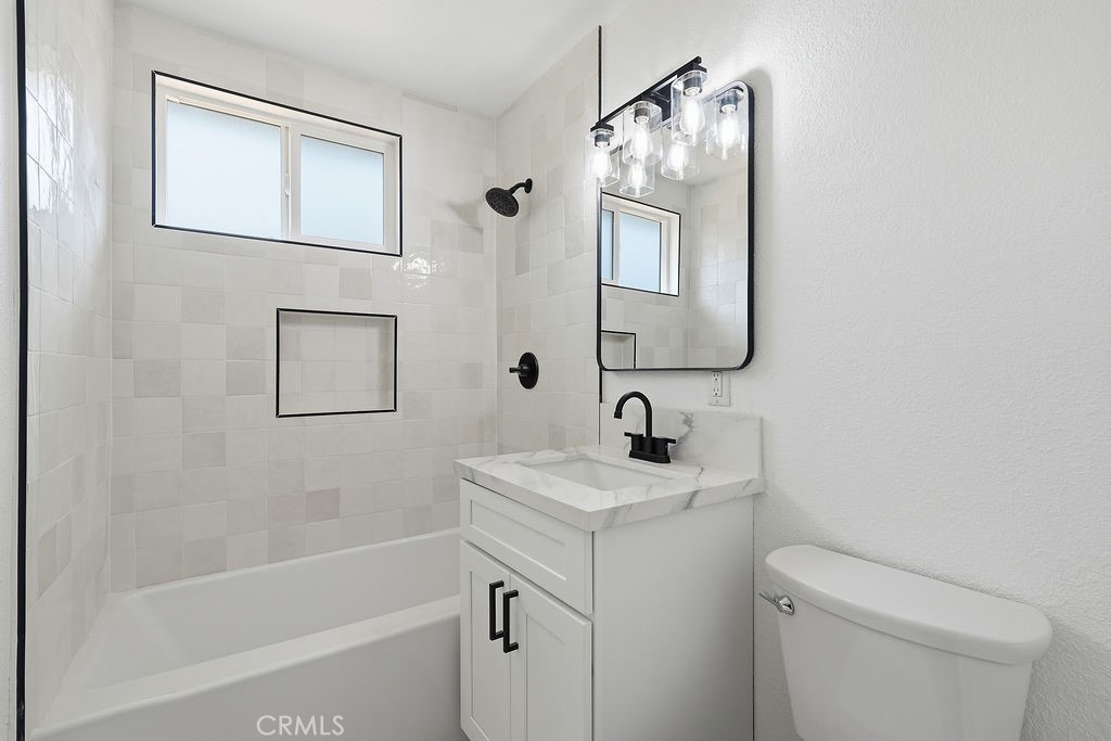 726 Weelo Drive, Costa Mesa CA 92627 - photo 13