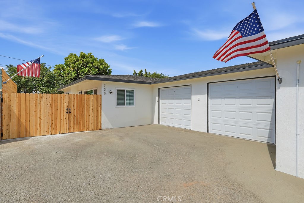 2 Garages - 726 Weelo Drive, Costa Mesa CA 92627 - photo 20