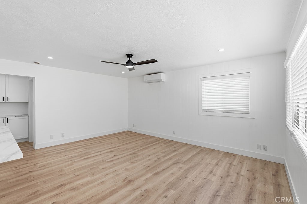 726 Weelo Drive, Costa Mesa CA 92627 - photo 35