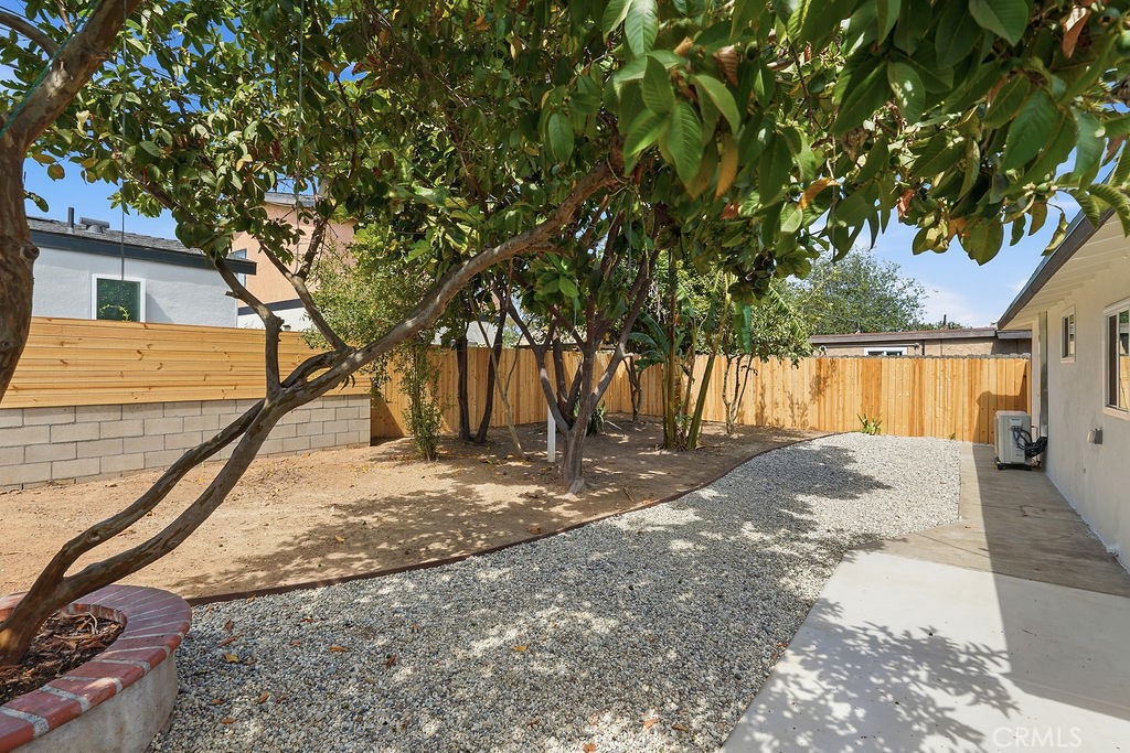 BAck unit Yard - 726 Weelo Drive, Costa Mesa CA 92627 - photo 41