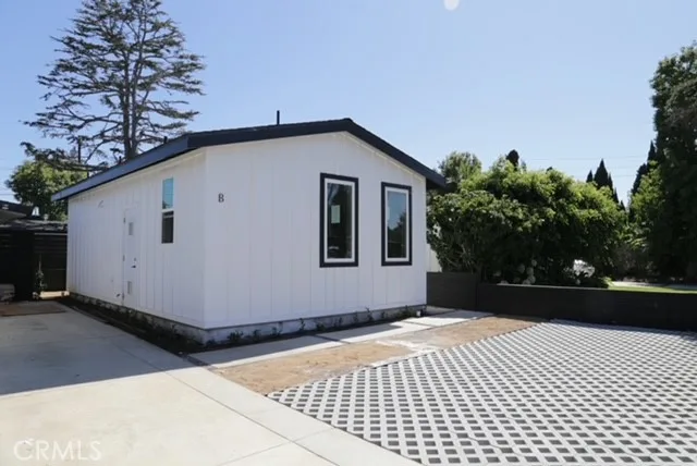729 Center Street B, Costa Mesa, CA 92627