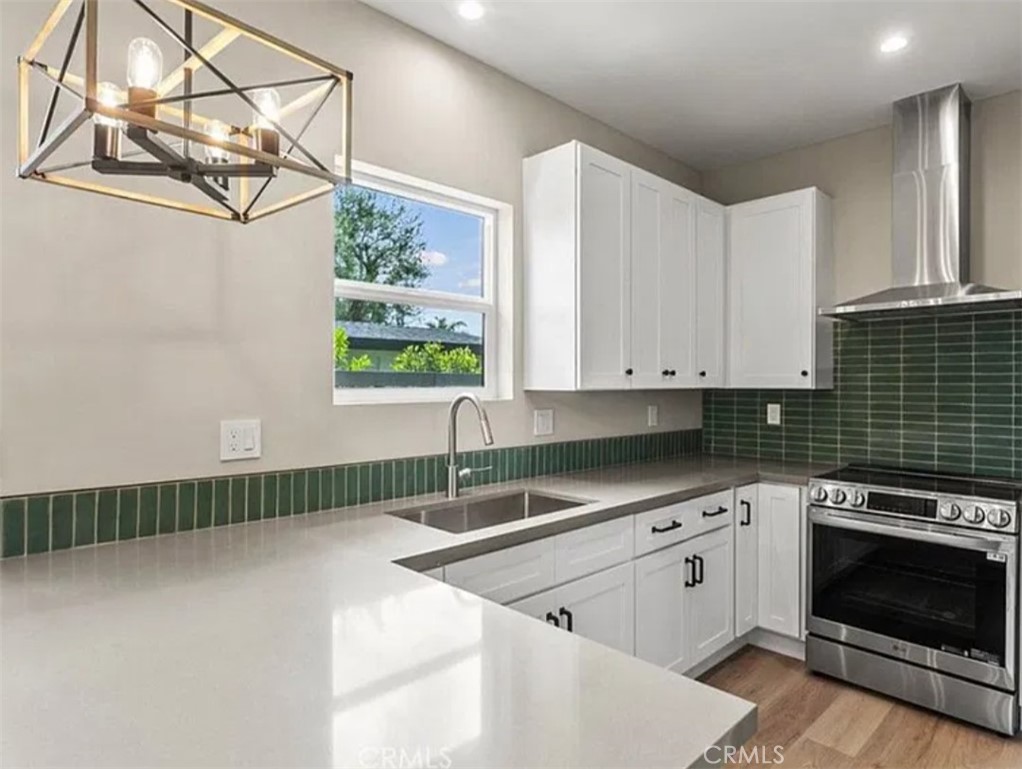 kitchen - 738 Center C, Costa Mesa CA 92627 - photo 6