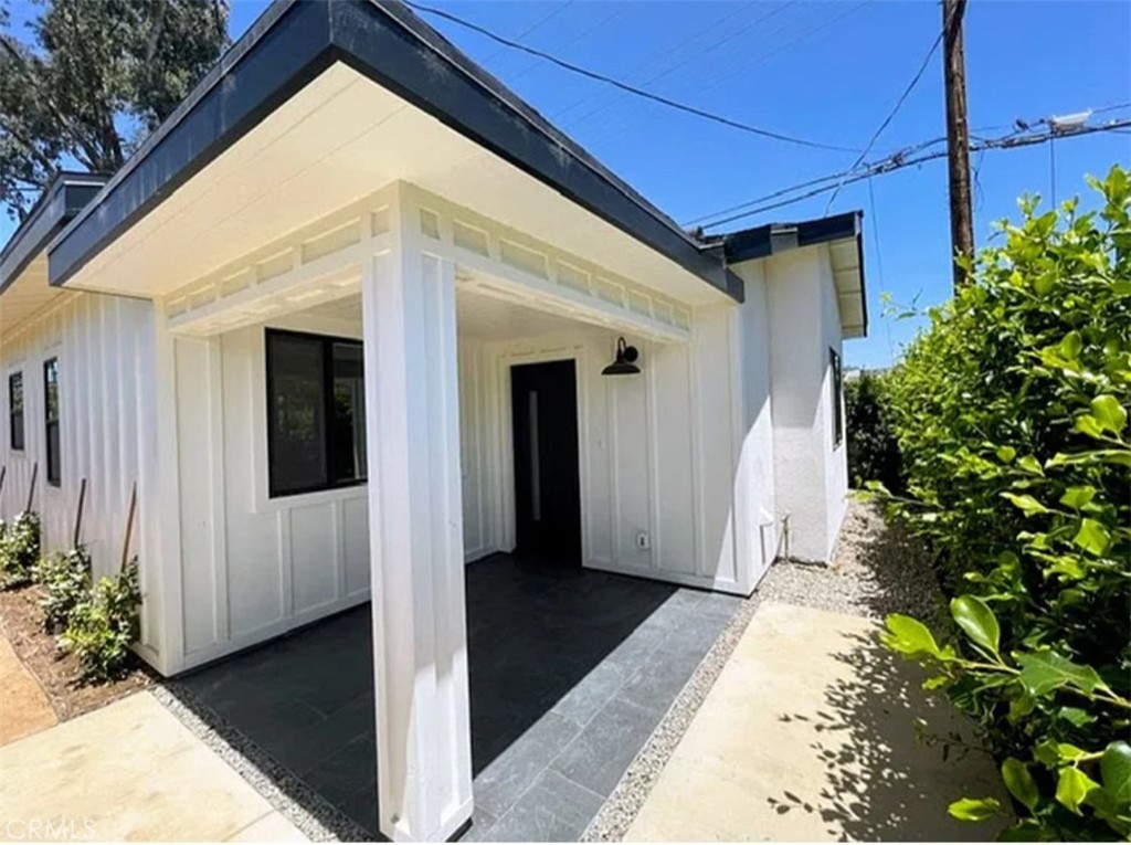 front of house - 738 Center C, Costa Mesa CA 92627 - photo 8