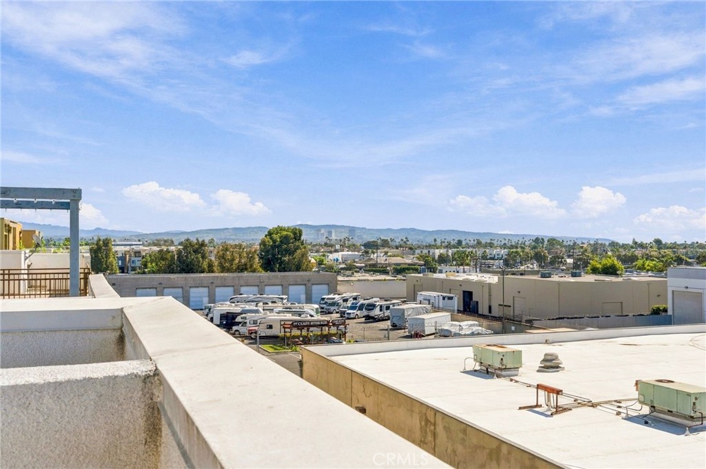 797 Leeward, Costa Mesa CA 92627 - photo 21
