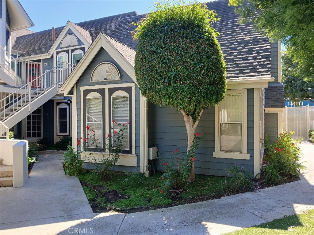 810 Baker #112 - 810 Baker 112, Costa Mesa CA 92626 - photo 1