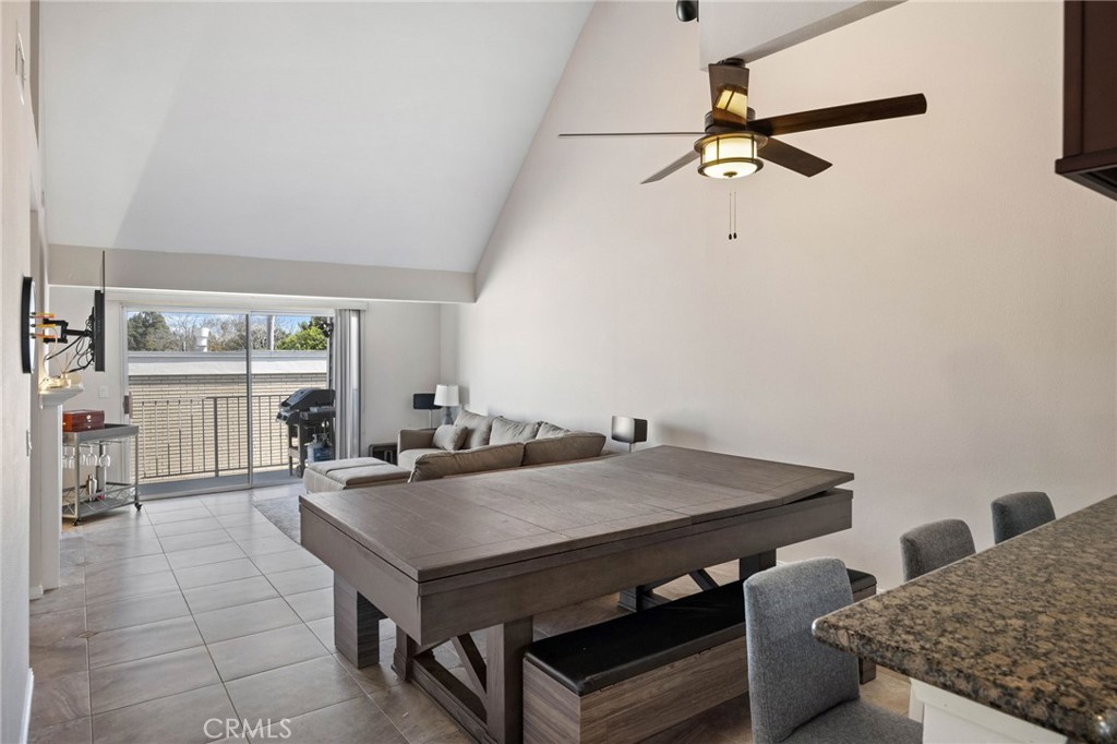 810 Baker 210, Costa Mesa CA 92626 - photo 5