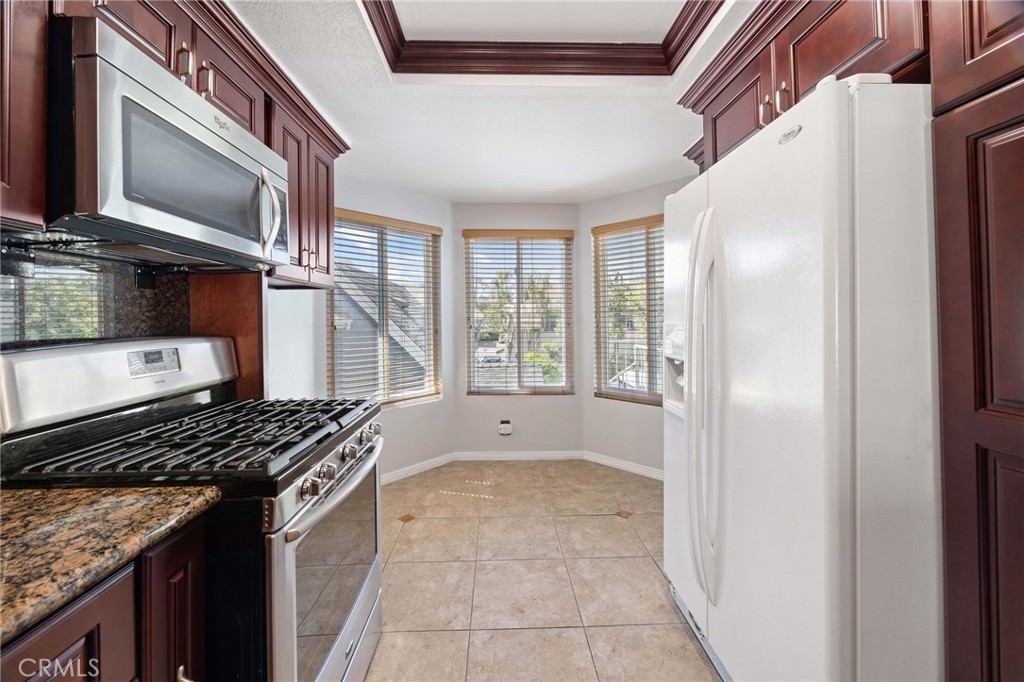 810 Baker 210, Costa Mesa CA 92626 - photo 7
