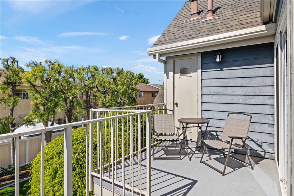 Front balcony - 810 Baker 210, Costa Mesa CA 92626 - photo 19