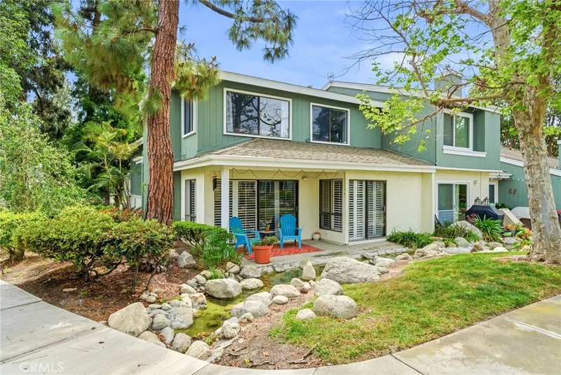 870 Deep Creek, Costa Mesa, CA 92626