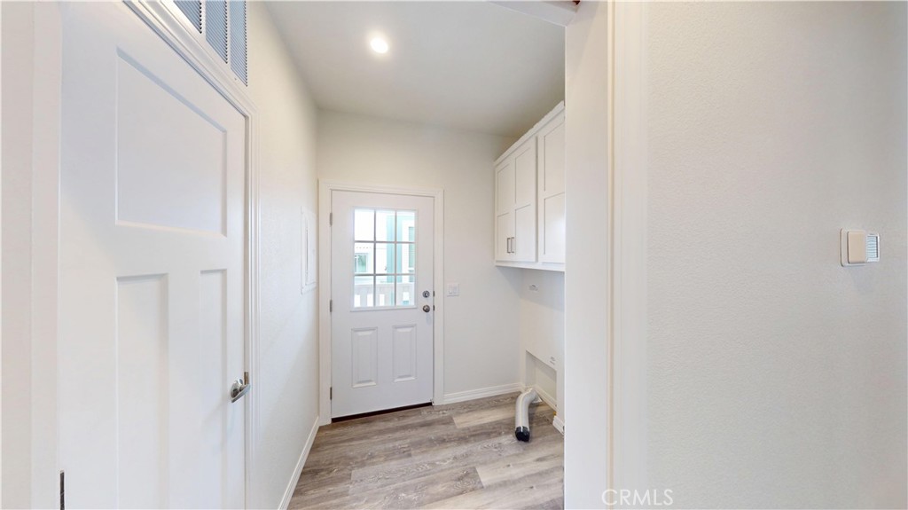903 W 17TH Street 24, Costa Mesa CA 92627 - photo 16