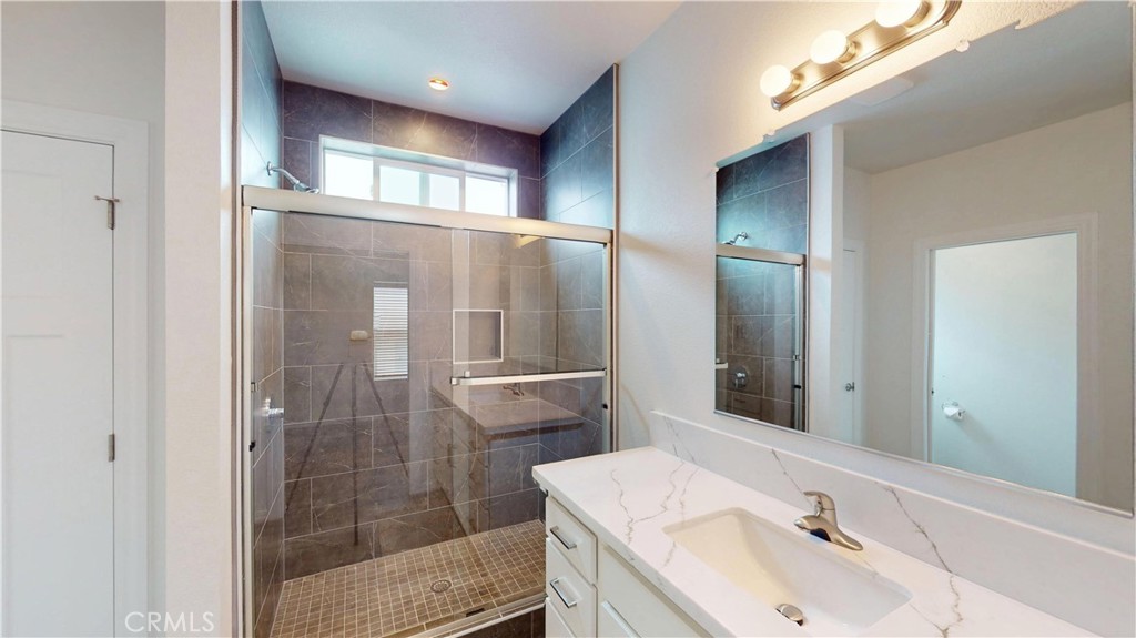 903 W 17TH Street 24, Costa Mesa CA 92627 - photo 23