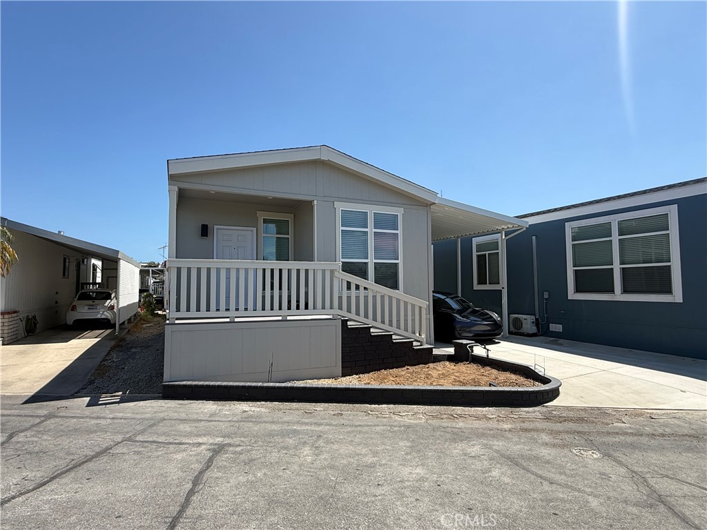903 W 17TH Street 24, Costa Mesa CA 92627 - photo 32