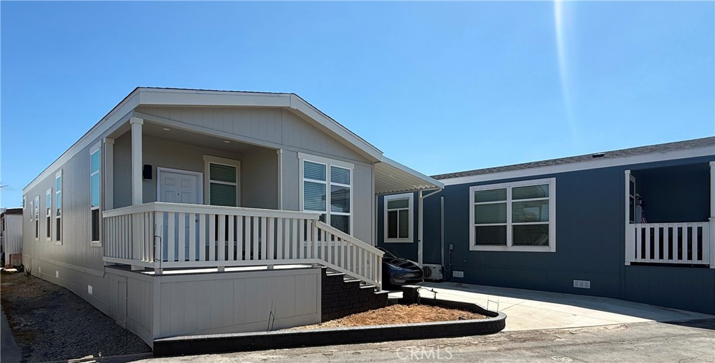 903 W 17TH Street 24, Costa Mesa CA 92627 - photo 33