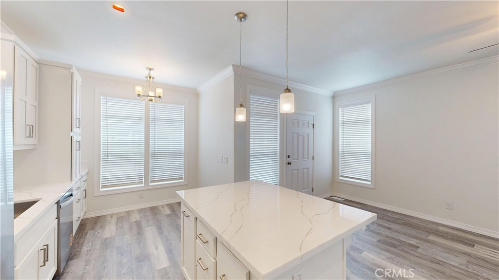 903 W 17TH Street 24, Costa Mesa CA 92627 - photo 4