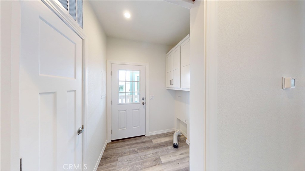903 W 17TH Street 24, Costa Mesa CA 92627 - photo 16
