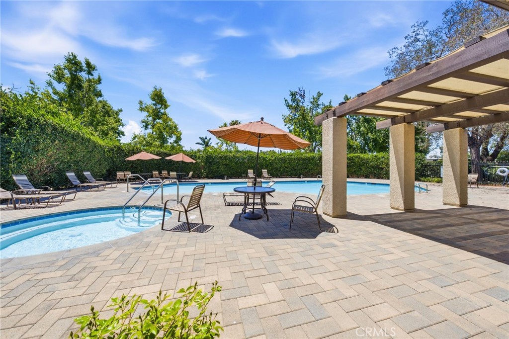 905 Hyde Court, Costa Mesa CA 92626 - photo 28