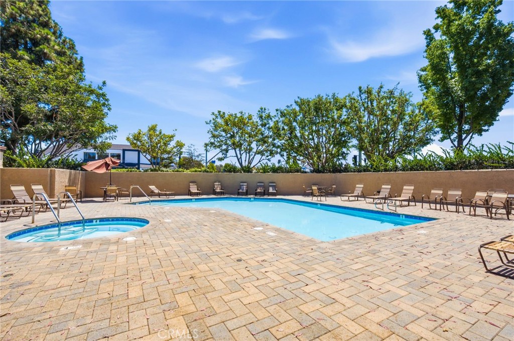 905 Hyde Court, Costa Mesa CA 92626 - photo 29