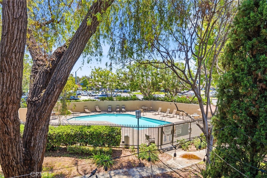 905 Hyde Court, Costa Mesa CA 92626 - photo 31
