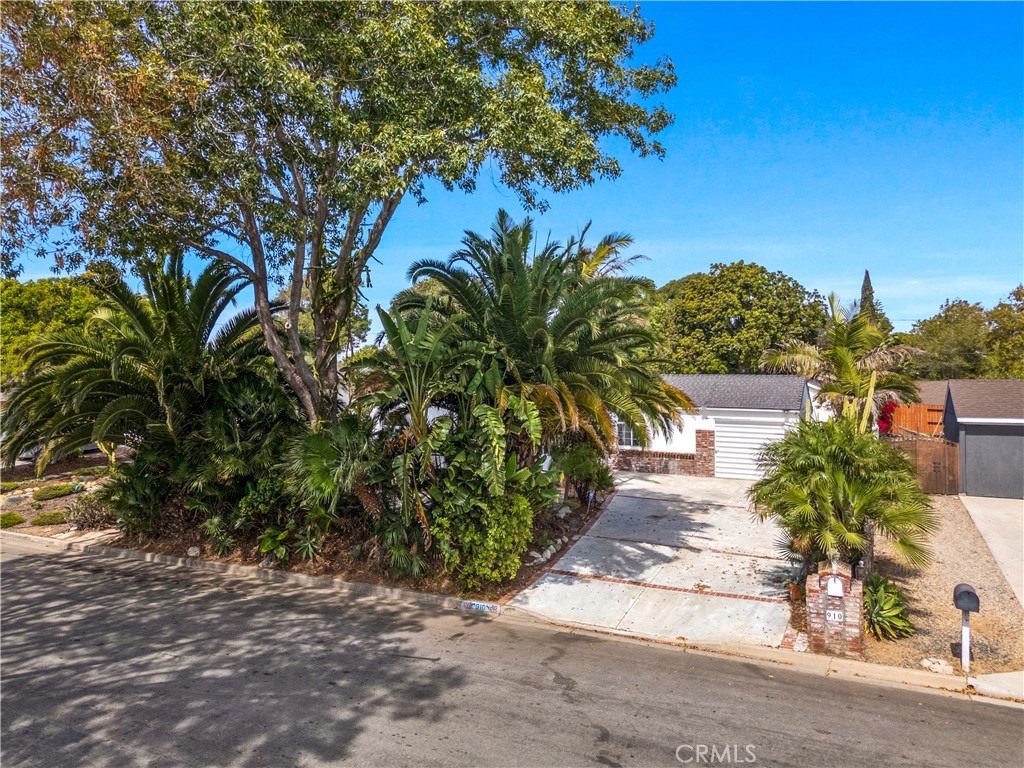 910 Arbor, Costa Mesa CA 92627 - photo 1