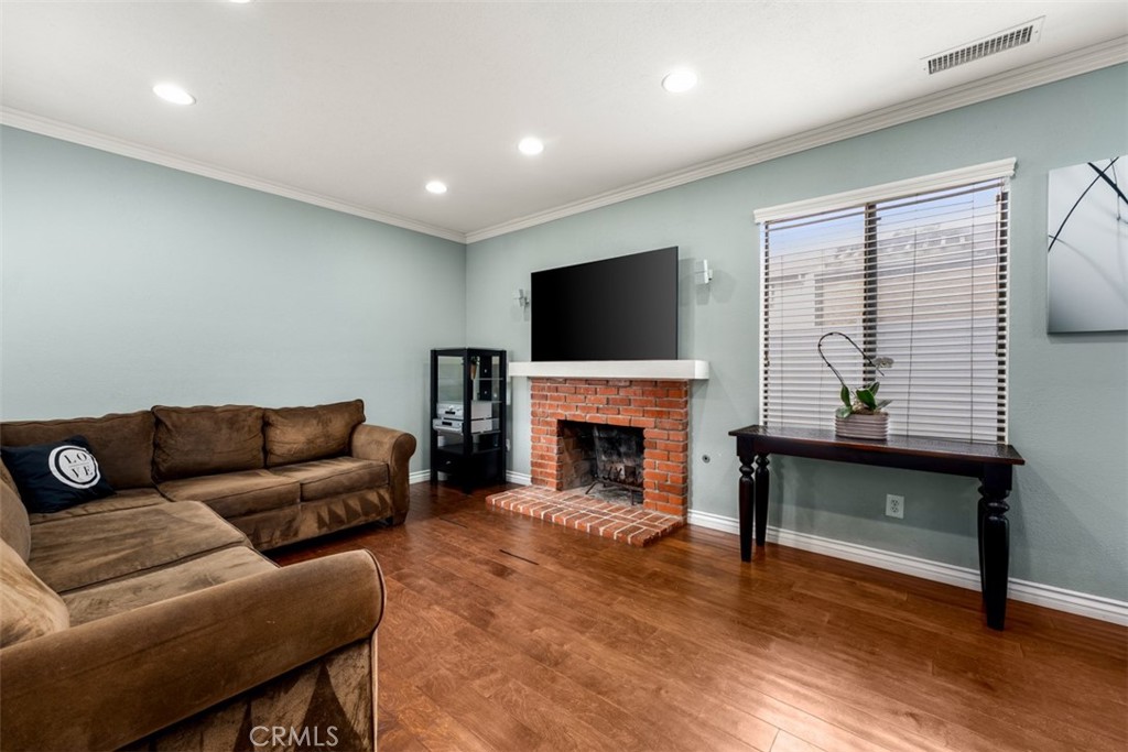 939 W 19th, Costa Mesa CA 92627 - photo 1