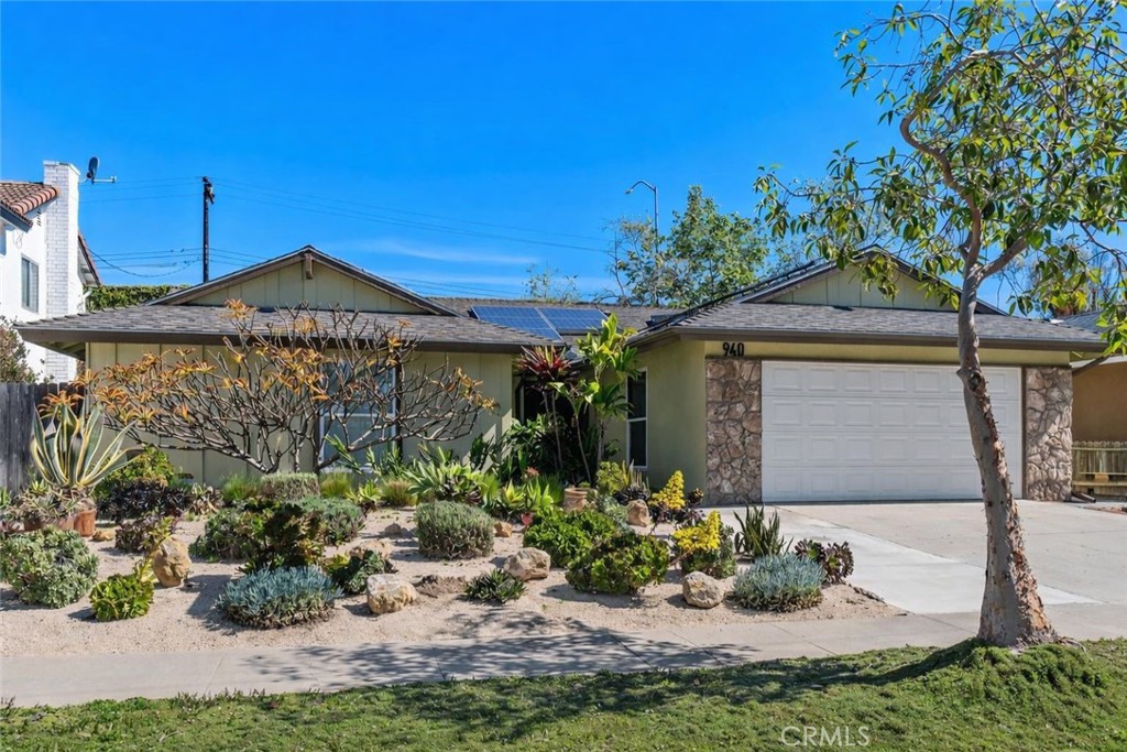 940 Cheyenne, Costa Mesa CA 92626 - photo 1