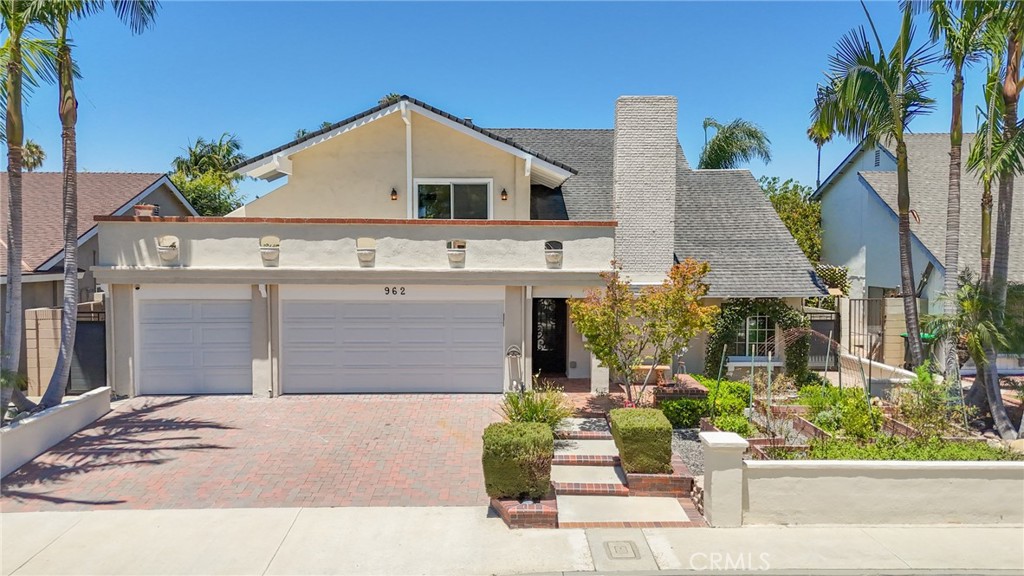 962 Begonia Avenue, Costa Mesa CA 92626 - photo 1