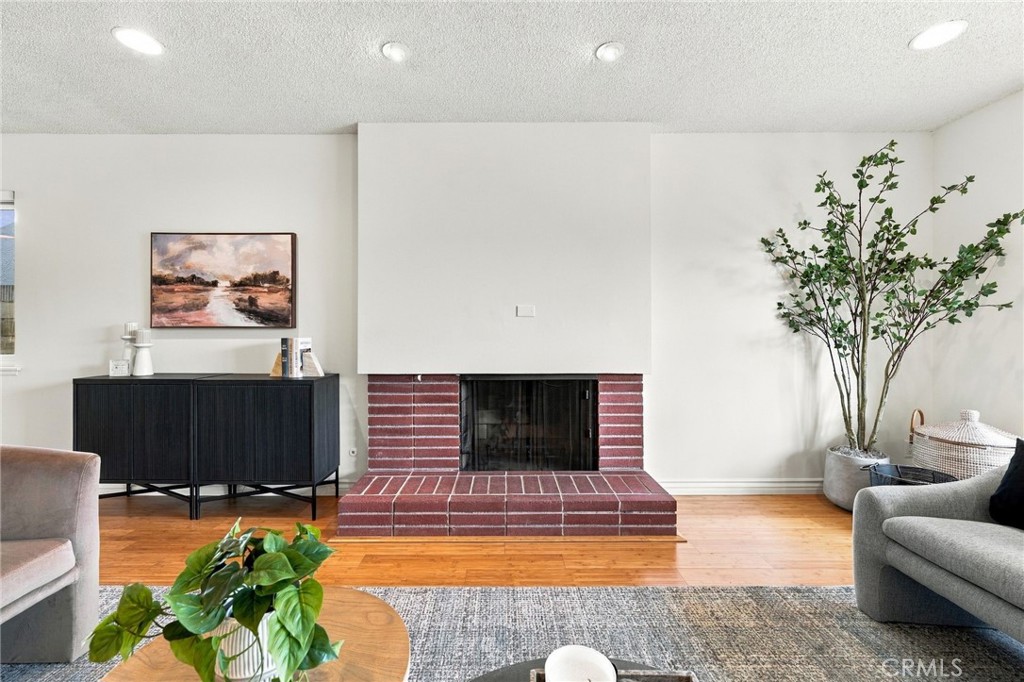 970 Cheyenne, Costa Mesa CA 92626 - photo 8