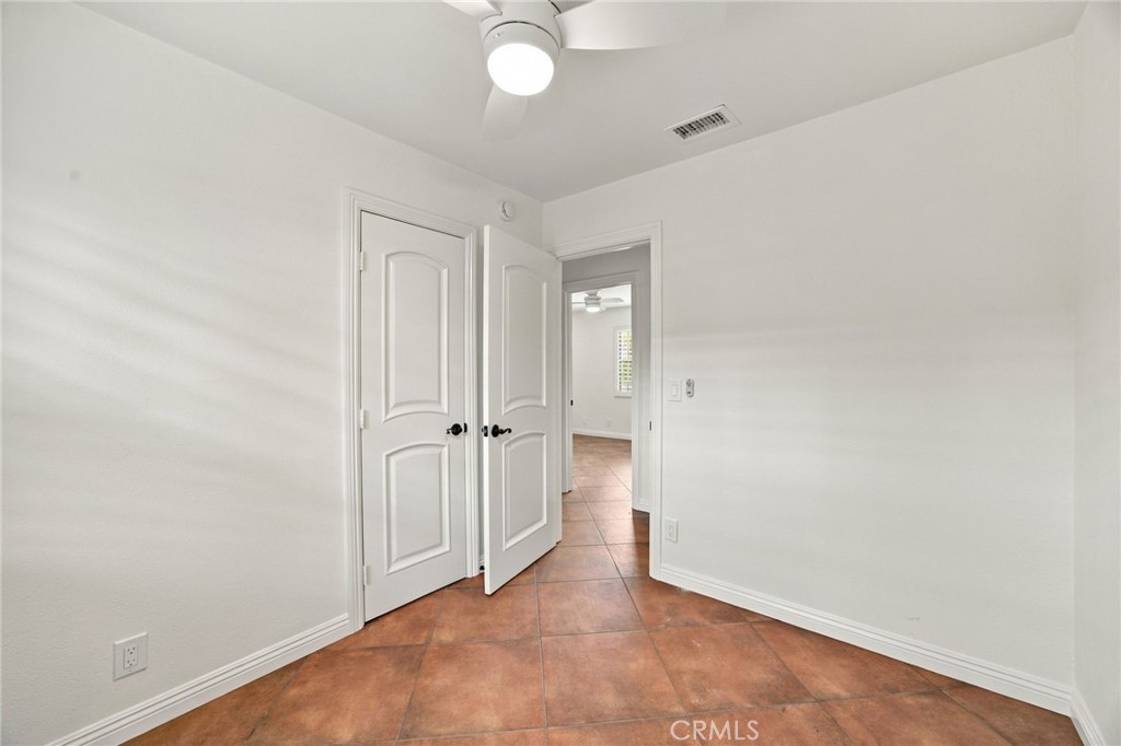 Office/ guest room - 986 Post, Costa Mesa CA 92626 - photo 13
