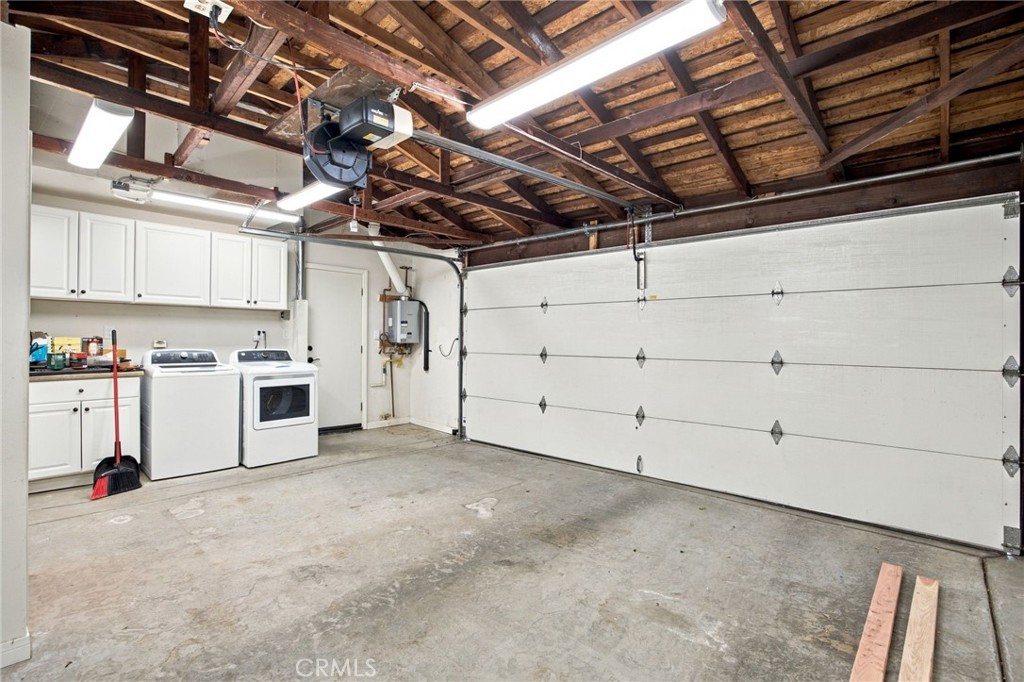 Main Garage - 986 Post, Costa Mesa CA 92626 - photo 17