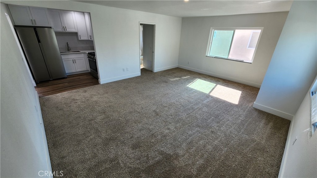 988 El Camino, Costa Mesa CA 92626 - photo 9