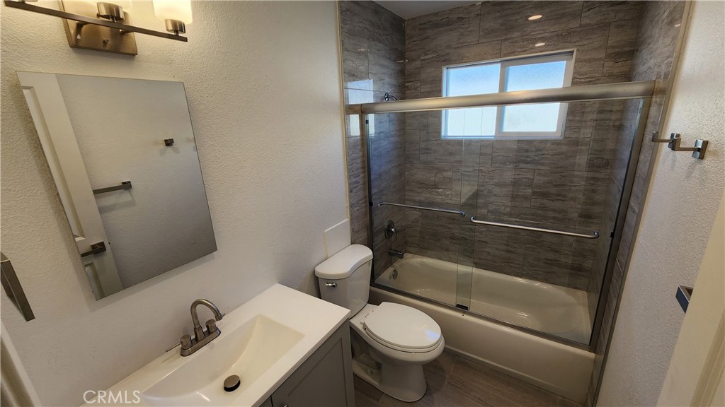 988 El Camino, Costa Mesa CA 92626 - photo 13