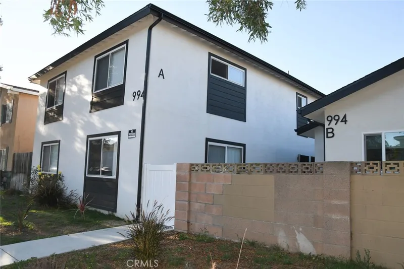 994 Valencia 102, Costa Mesa, CA 92626