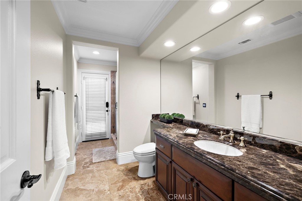 main floor full bath - 1 Sausalito, Coto de Caza CA 92679 - photo 16