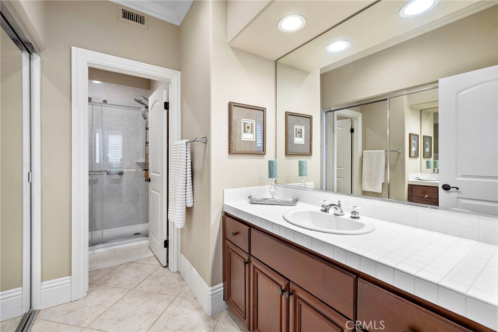 secondary bathroom - 1 Sausalito, Coto de Caza CA 92679 - photo 33