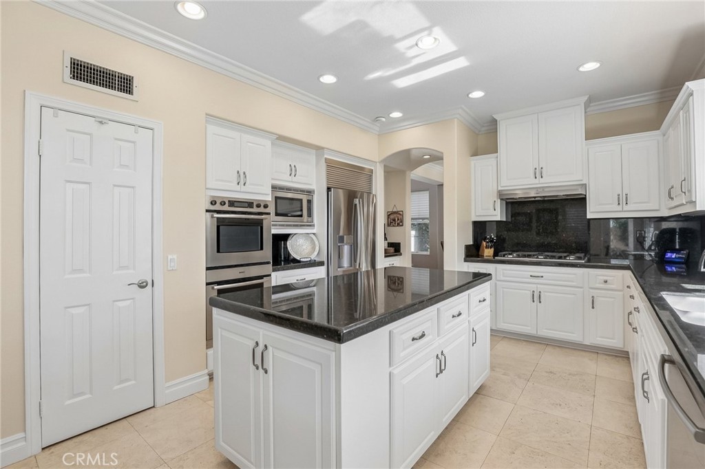 12 Williamsburg, Coto de Caza CA 92679 - photo 11