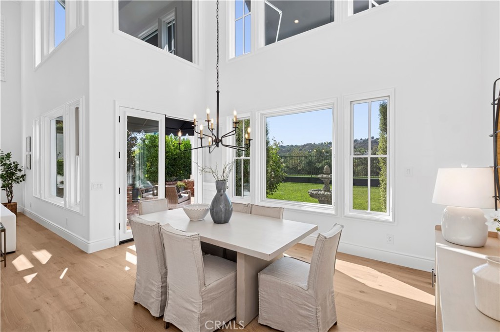 Formal dining - 15 Canada Oaks, Coto de Caza CA 92679 - photo 5