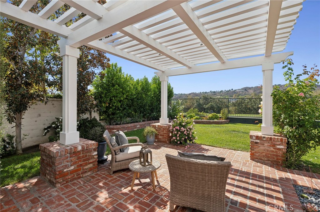 View from patio - 15 Canada Oaks, Coto de Caza CA 92679 - photo 12