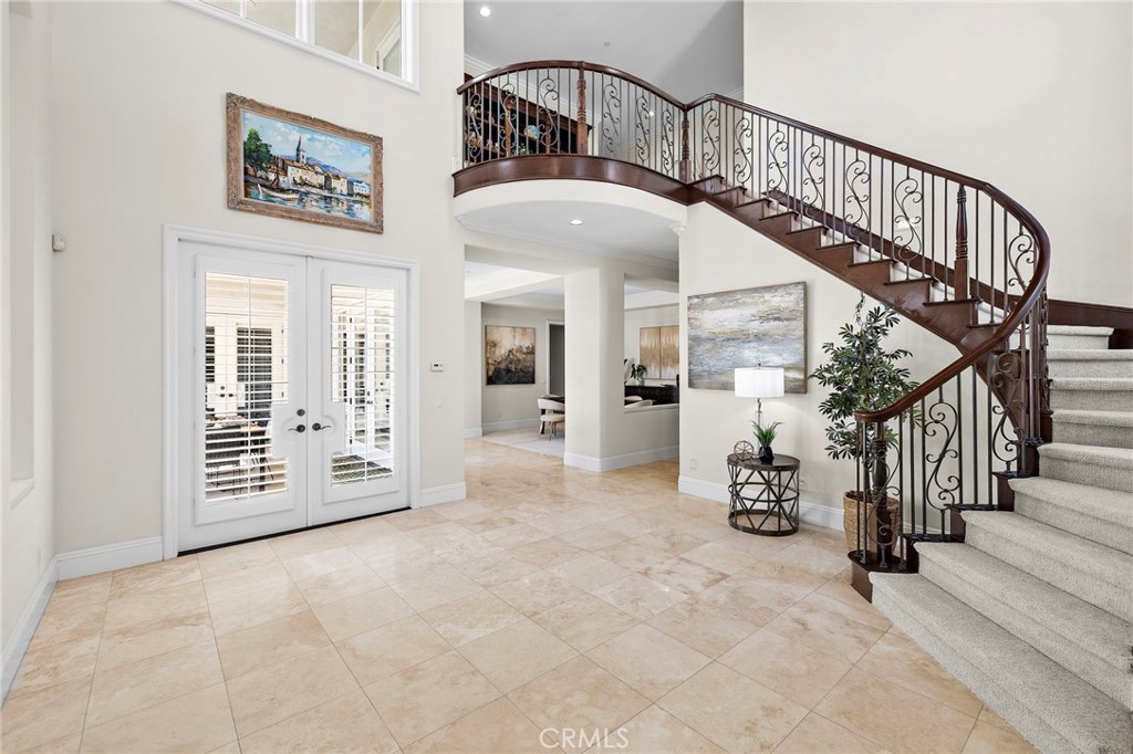 grand entry - 19 Rosana, Coto de Caza CA 92679 - photo 6