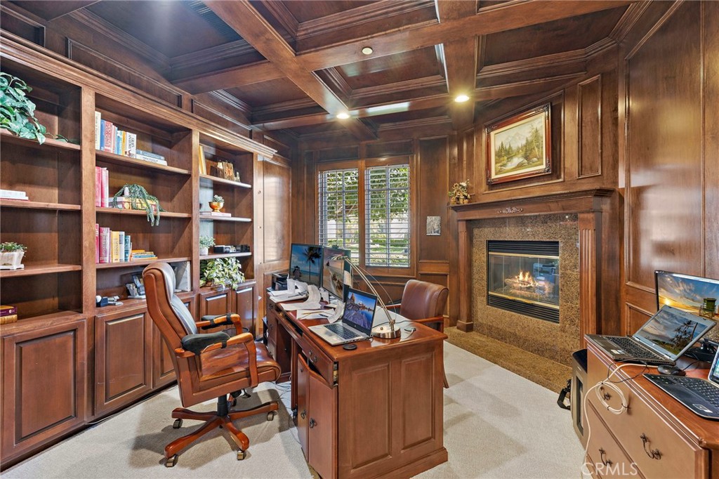 executive office - 19 Rosana, Coto de Caza CA 92679 - photo 22