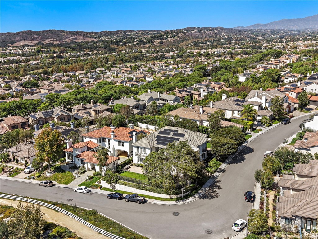 19 Rosana, Coto de Caza CA 92679 - photo 35