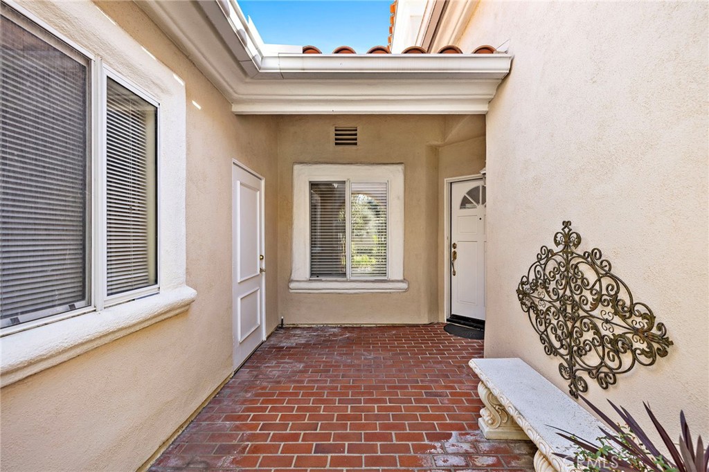 2 Avenida La Promesa, Coto de Caza CA 92679 - photo 5