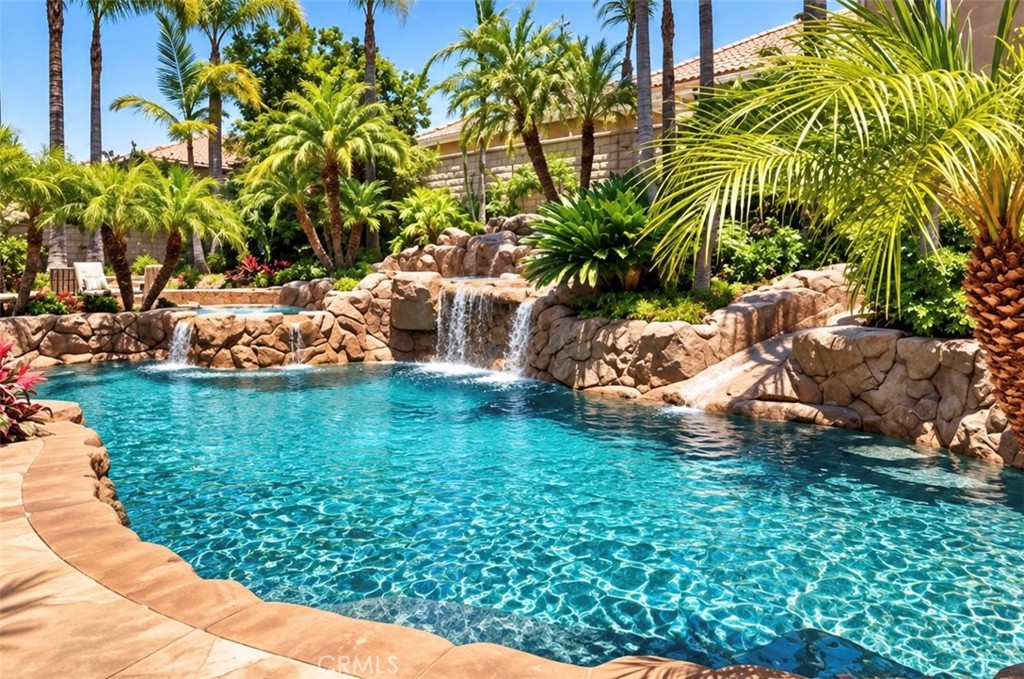 2 Roosevelt, Coto de Caza CA 92679 - photo 1