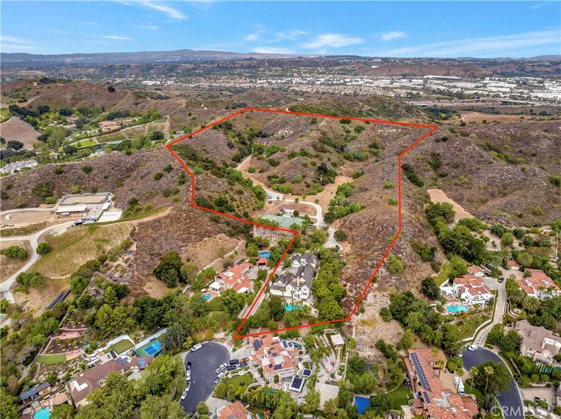 2 Via Terracaleta, Coto de Caza, CA 92679