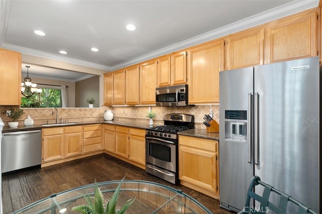Kitchen - 20 Brassie, Coto de Caza CA 92679 - photo 14