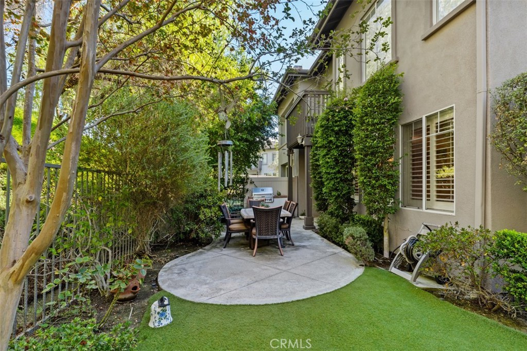 Backyard Seating Area - 20 Brassie, Coto de Caza CA 92679 - photo 27