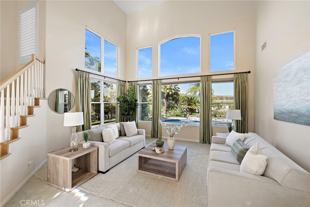 Living room - 20 Edgewood, Coto de Caza CA 92679 - photo 7
