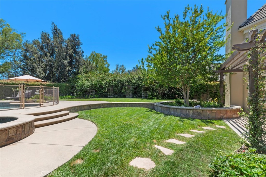 23182 Via Celeste, Coto de Caza CA 92679 - photo 27