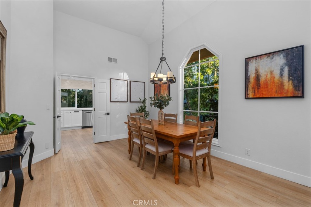 Dining Room - 23436 Via Alondra, Coto de Caza CA 92679 - photo 10