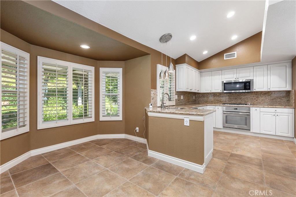 24121 Fairway, Coto de Caza CA 92679 - photo 10