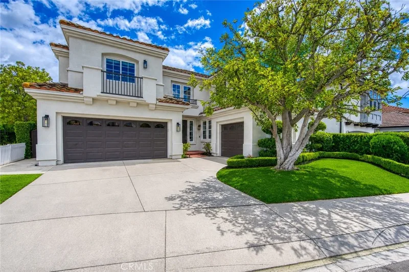 30 Eisenhower Lane Lane, Coto de Caza, CA 92679